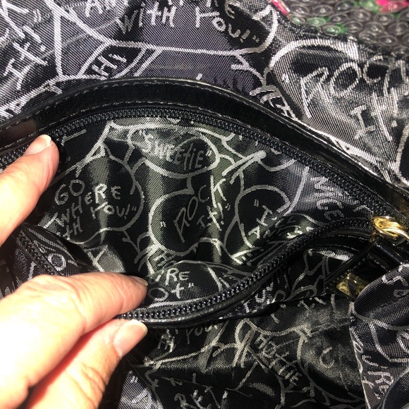 Betsy Johnson sequin floral (roses) Tote. Large  chain double handle - Picture 12 of 16